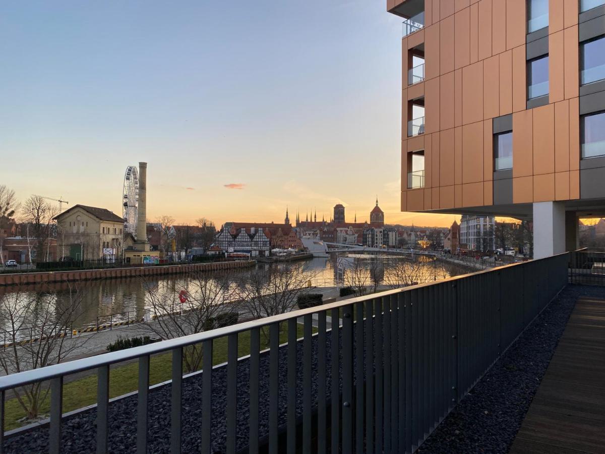 Flatbook - City Center Apartments Brabank With Parking Γκντανσκ Εξωτερικό φωτογραφία