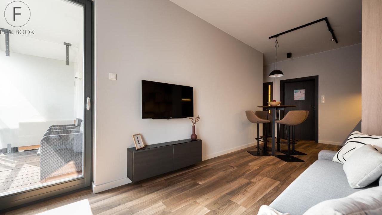 Flatbook - City Center Apartments Brabank With Parking Γκντανσκ Εξωτερικό φωτογραφία